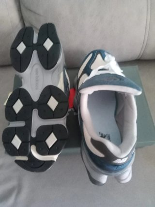 New Balance 9060 Azul/Gris 41.5 y 42