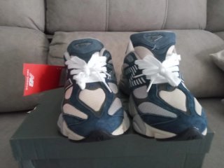 New Balance 9060 Azul/Gris 41.5 y 42