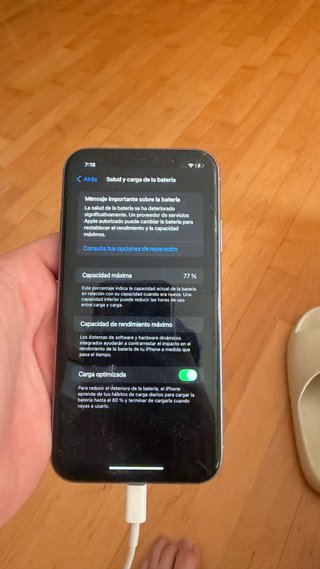 iPhone 11 128GB Morado