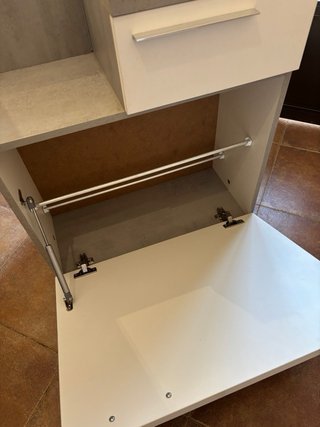 Mueble de entrada gris y blanco