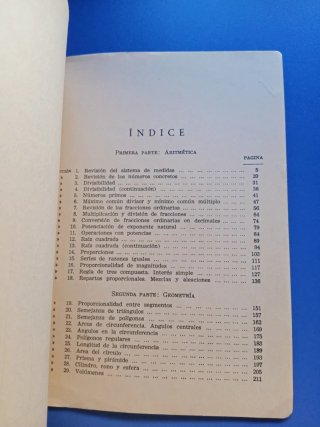 3 libros de matemáticas