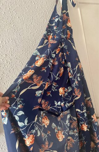 Vestido largo con pantalón corto floral