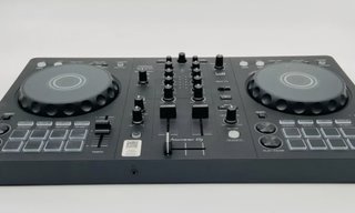 Controladora DJ Pioneer DDJ-FLX4 Negra