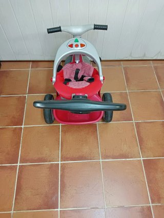 Triciclo infantil evolutivo con manillar