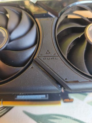 ASUS Dual GeForce RTX 4060 8GB GDDR6