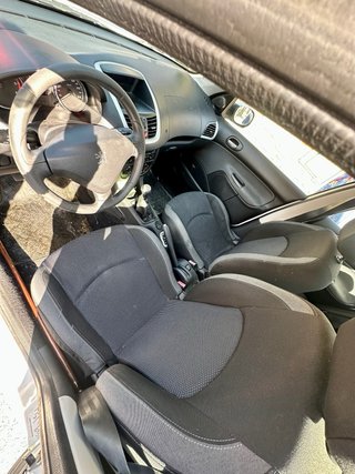 Peugeot 206+ 2009