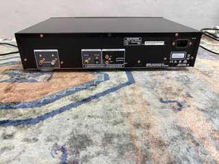 REPRODUCTOR CD MARANTZ CD5005