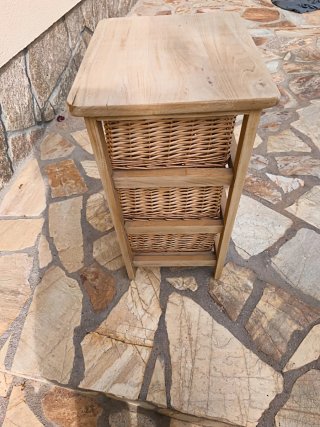 Mesilla mimbre y madera