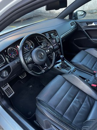 Volkswagen Golf R 2015