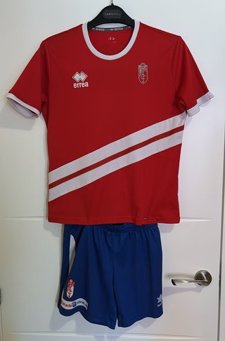 Conjunto Granada CF Niño Talla 8-10