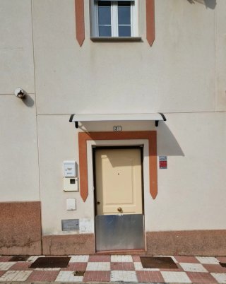 Puerta de aluminio