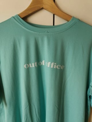 Maglietta fuori ufficio blu