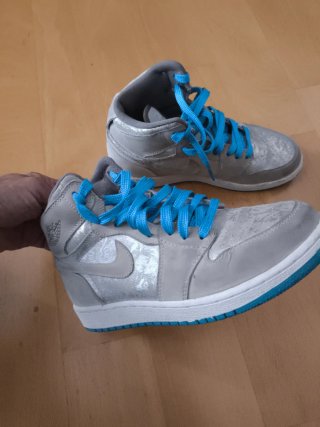 Nike Jordan Zapatillas Plata y Azul