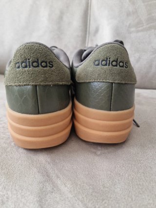 Zapatillas adidas VL Court Bold