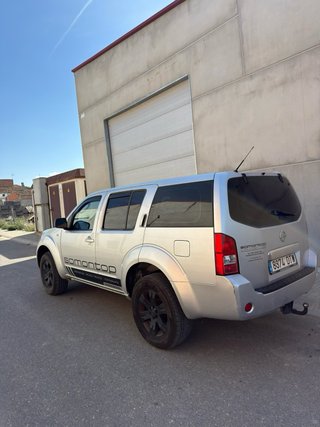 Nissan Pathfinder 2005