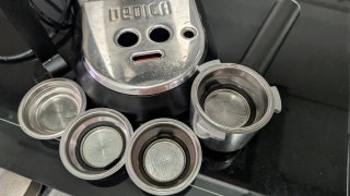 Cafetera Delonghi Dedica para reparar
