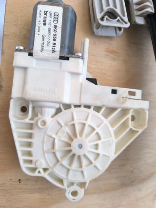 Elevalunas Trasero Derecho Audi A4 B8