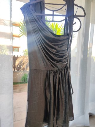 Vestido plateado Zara