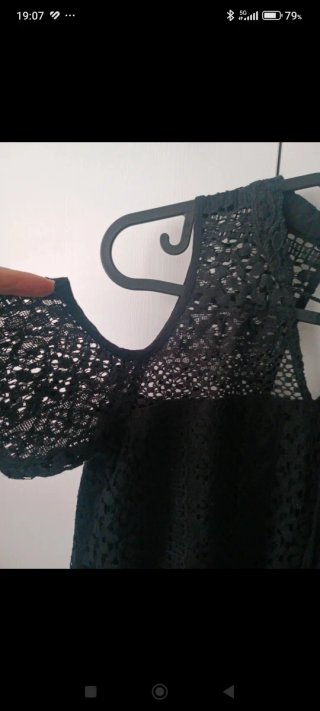 Blusa Hollister calada negra