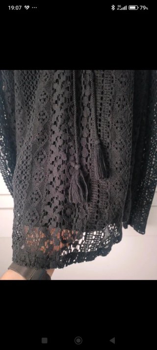 Blusa Hollister calada negra