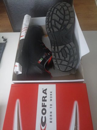 Zapatos seguridad Cofra Talla 42