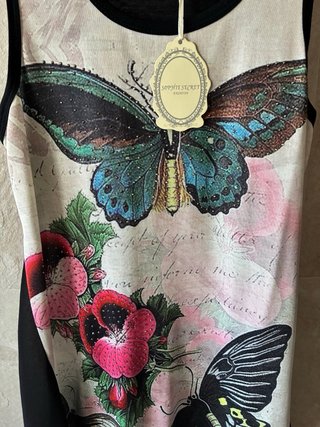 Blusa sin mangas gasa estampado mariposas