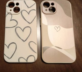 Fundas iPhone 15 Corazones y Diseño Abstracto