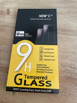 Protettore in vetro temperato NEW'C per iPhone 13 mini