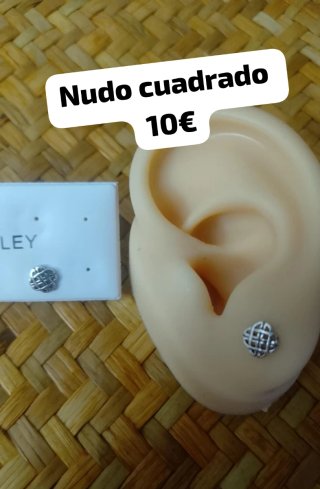 Pendientes Nudo Cuadrado Plata 10€