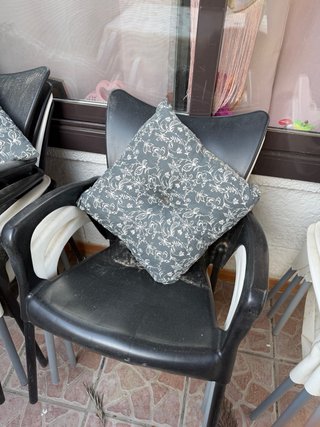 Mesa y 4 Sillas Terraza Plástico