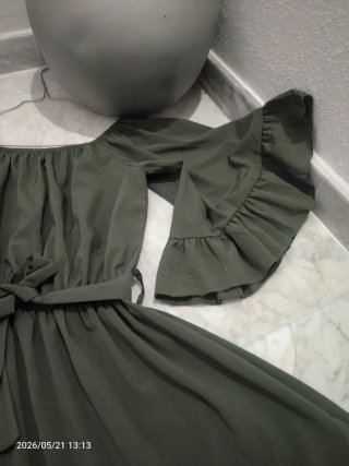 Vestido verde hombros fuera T40-42