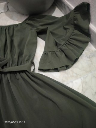 Vestido verde hombros fuera T40-42