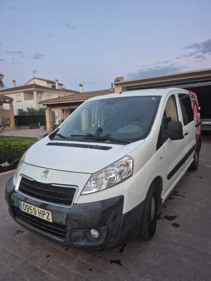 Peugeot Expert 2013 - foto 1