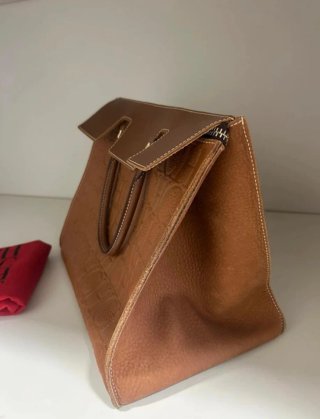 Bolso CH Marrón Piel Grabada