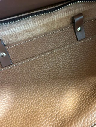 Bolso CH Marrón Piel Grabada
