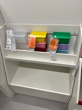 Estantería infantil IKEA con cajón