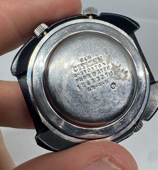 Reloj Citizen Alarm Date Custom V2 Automatico 1971