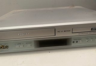 3 DVDs