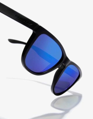 Gafas Hawkers Polarized Black Sky