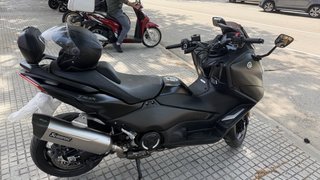 Yamaha T-MAX 562 2023 Negra