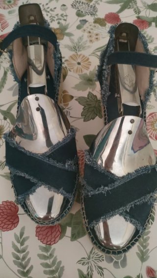 Sandalias cuña Toni Pons tela vaquera 6cm