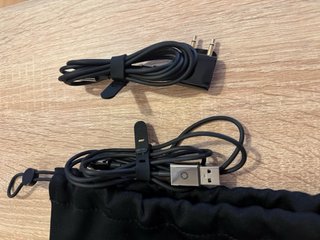 Auriculares Montblanc Negros y Plateados