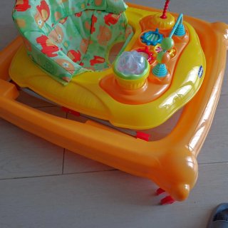 Chicco Girello Walky Talky con Giochi