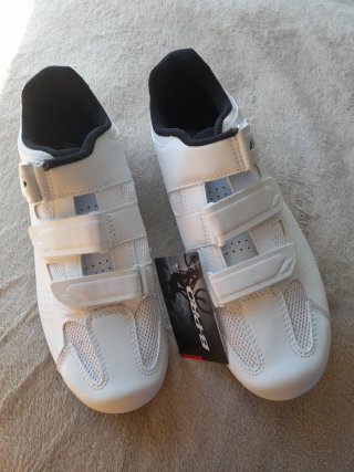 Zapatillas ciclismo automáticas blancas