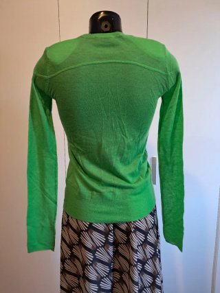 Blusa verde manga larga