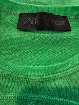 Blusa verde manga larga