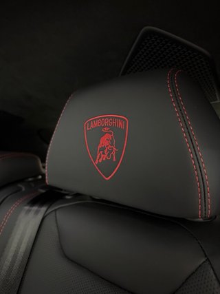 Lamborghini Urus 4.0 V8 PHEV SE 800cv