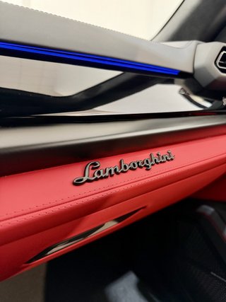 Lamborghini Urus 4.0 V8 PHEV SE 800cv