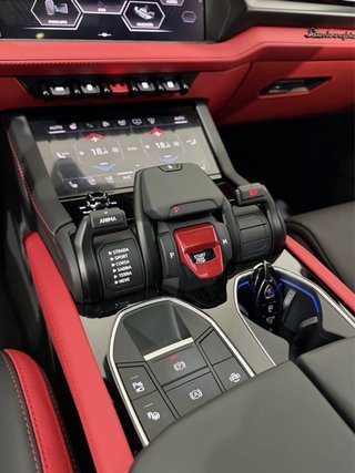 Lamborghini Urus 4.0 V8 PHEV SE 800cv