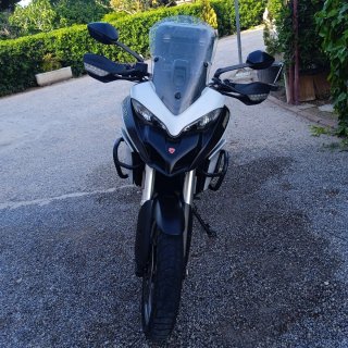 Ducati 950